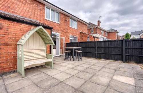 Winshill House | Byron House