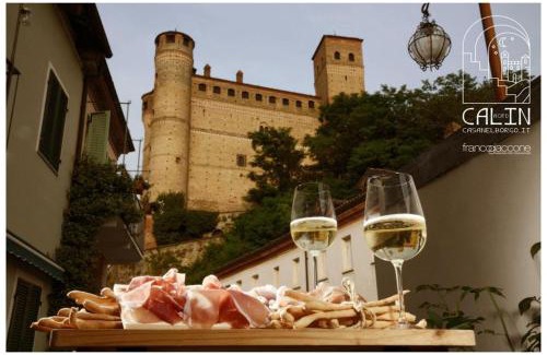 Serralunga d'Alba House | Cà 'd Calin Casa nel Borgo