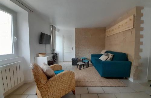 Gaillon Apartment | Côté Château