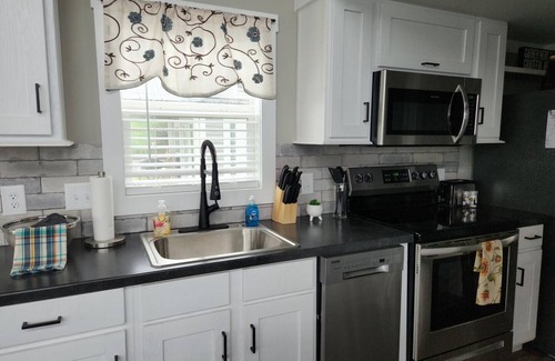 Sherrills Ford Cabin | C-41 Upper Lake View Tiny Home