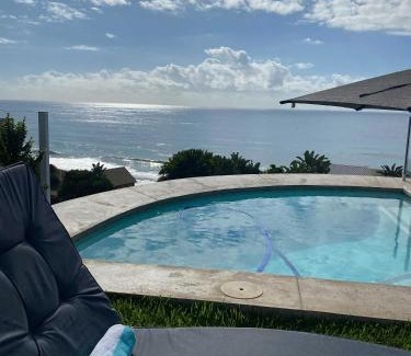 Sheffield Beach House | C'est La Vie Beach House