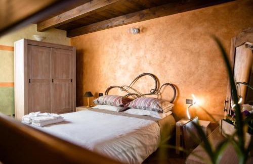 Roncola Bed & Breakfast | CA' BAETTI L'ANTICO BORGO