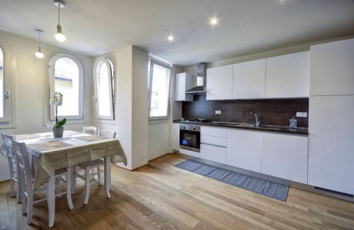 Civezza House | Cà De Pace is a two bedroom house on the main square of the village of Civezza.