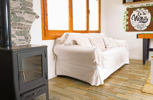 Vallgorguina House | Ca la Nena Morena - Refugio cálido con chimenea y vistas al Montseny