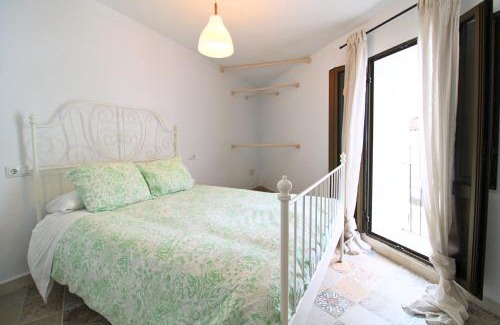 Jabugo House | Ca' Magüi by SIERRA VIVA