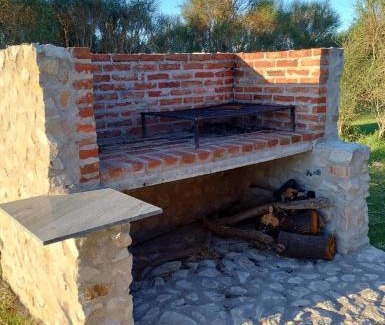 Partido de General Alvarado House | Cabaña en Otamendi