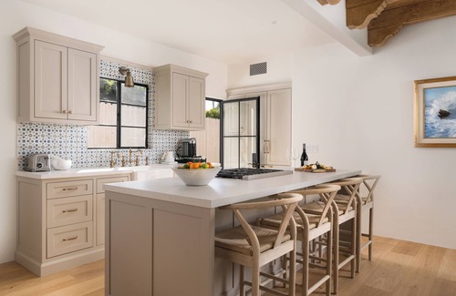 Montecito Cottage | Cabaña de Playa – Secluded Montecito Cottage Retreat