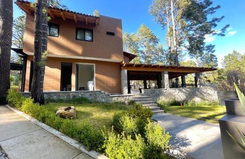 Tapalpa Villa | Cabaña en Tapalpa, Cabaña Monarca