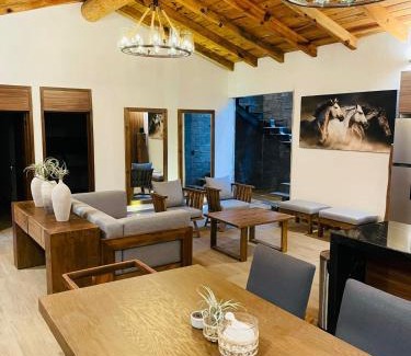 Tapalpa Villa | Cabaña en Tapalpa, Cabaña Monarca
