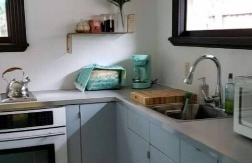 Winter Park Apartment | Cabana style studio apt/private garden near Rollins and Park Ave. 1 week minim