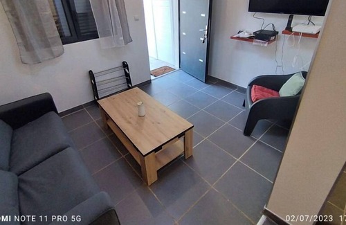 Niolon Cabin | Cabanon T2 Entièrement Rénové a 400 m des Plages