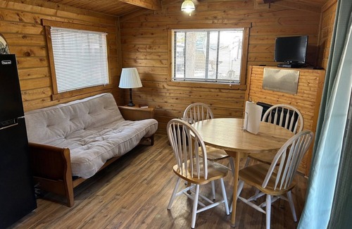 South Fork Cabin | Cabin 12 - Grandview Cabins