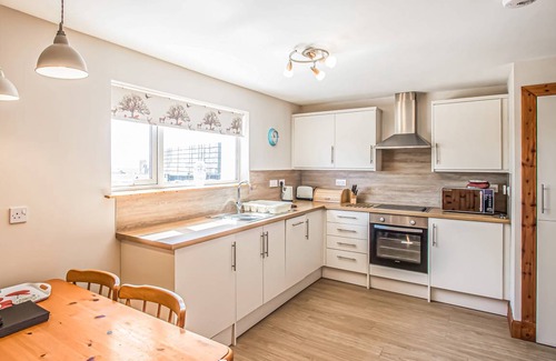 Tain Cottage | Cabin ∙ 3 bedrooms ∙ 5 guests