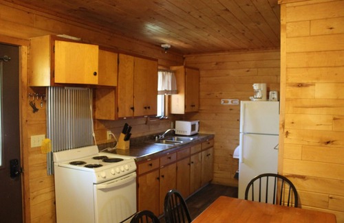 Park Rapids Cabin | Cabin #6 Cozy Lakefront Cabin