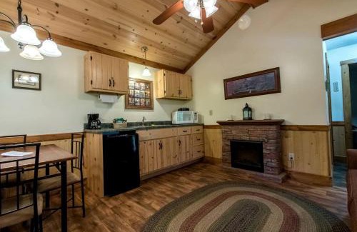 Allegheny Mountains House | Cabin in the woods w/WIFI close to Monongahela National Forest