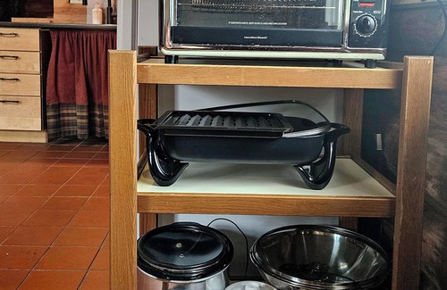 Williams Cabin | Cabin in Williams MN. 10 miles to Lake of the Woods. Near Baudette and Warroad.