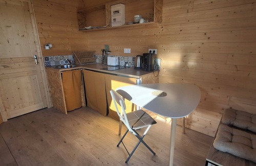 Saint-Gilles-du-Mene House | Cabin N°3