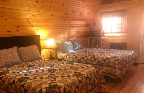 Octavia Cabin | Cabin near the Kiamichi River and mountains for the outdoor ATV/UTV enthusiast!