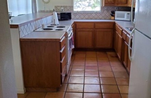 Graford House | Cabin on Peninsula. Location-location-location. Private boat ramp.