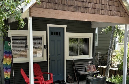 Castella Cabin | Cabin on Upper Sacramento River - River Access and Beach