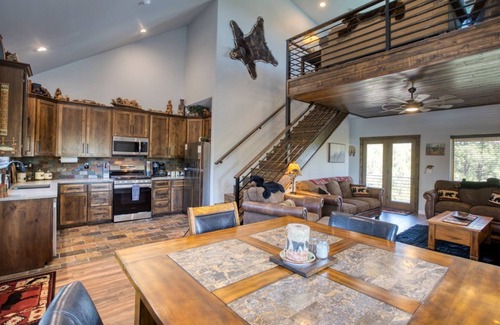 Show Low Cabin | Cabin Retreat in the White Mountains of Arizona