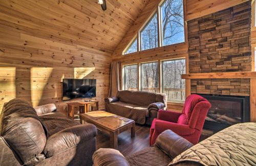 Massanutten House | Cabin with Mtn View, 4 Mi to Massanutten Resort