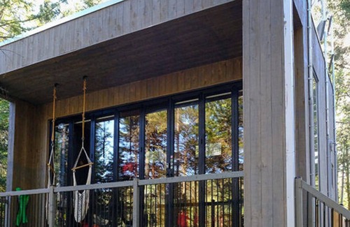 Eastman Cabin | Cabin Zoobox 82 Summa