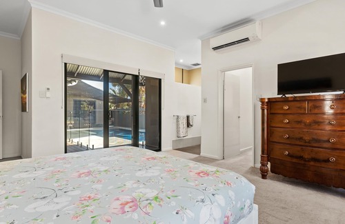 Cable Beach House | Cable Beach 4 Bedroom Luxury with Pool