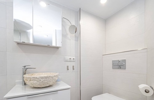 Cabopino Apartment | Cabopino Harbor · Cozy OCEANVIEW apartment, free parking, wifi, 3 POOLS,