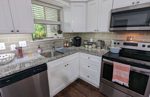 Townsend Condo | Cades Cove Peaceful Side Smoky Mountains Hip Vintage Condo