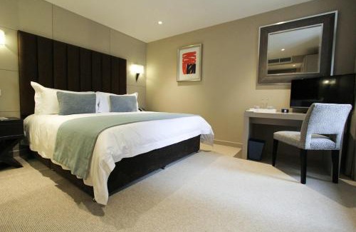 Bridgend Hotel | Cae Court Hotel