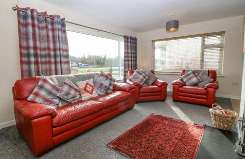 Rhyd-y-clafdy House | Cae Glas