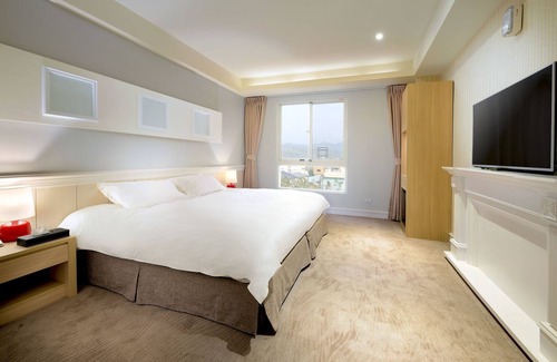 Jiji Hotel | Caffir garden hotel