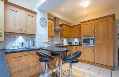 Wadsworth House | Calderdale Terraces, in the center of Hebden Bridge, on a quiet street