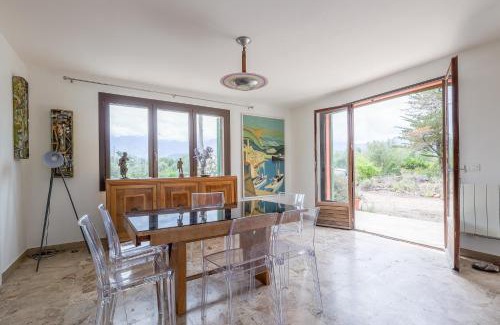 Calvi Apartment | Calenzana Cinque - Appt avec piscine partagée