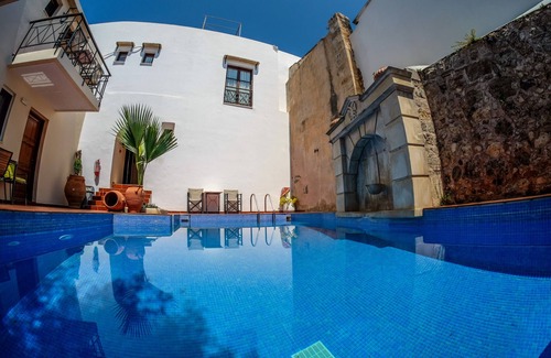 Atsipópoulon Apartment | Calergi Residence 2-Stylish Loft-Panoramic Terrace-Pool Paradise- MONTHLY OFFER