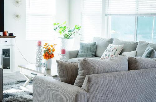 Victorville House | California 3-Bedroom Desert Escape With Garden