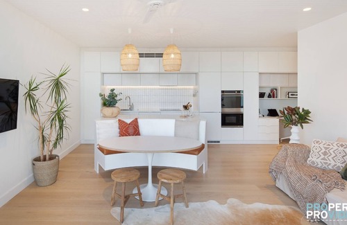 Balgowlah Heights Apartment | California Styled 2 bedroom flat near Manly