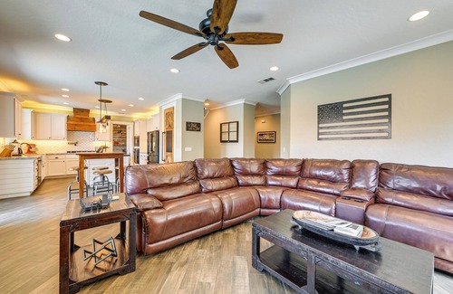 Visalia Cottage | California Vacation Rental w/Private Pool & Patio