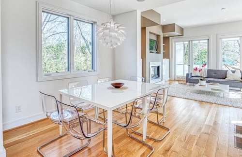 Edgewood House | California Zen Manor HOT Tub KING Beds Rooftop Bar