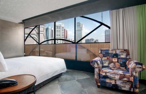 West District Hotel | Calligraphy Greenway Hotel