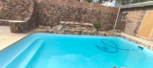 Grahamstown House | Calming Waters Guesthouse