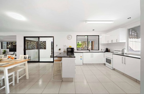 Caloundra House | Caloundra Beach Break - 3BD Family Home