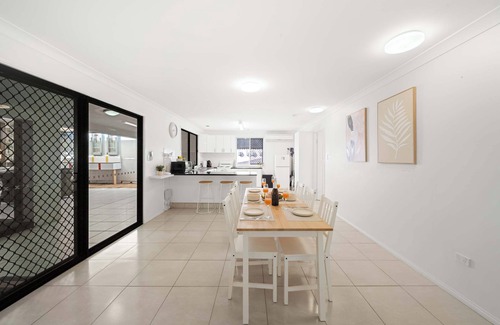 Caloundra House | Caloundra Beach Break - 3BD Family Home