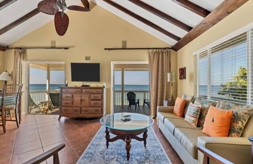 Placida Cottage | Calypso Cottage - Gulf FRONT - Fully recovered from Ian - Amazing sunsets