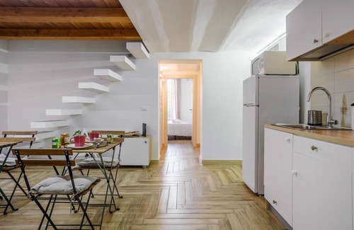 Corso dei Mille - Sant'Erasmo Apartment | Calypso il binario Elegance