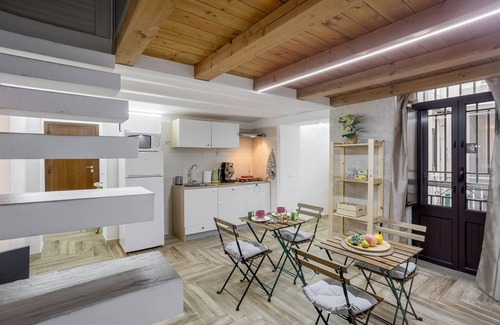 Corso dei Mille - Sant'Erasmo Apartment | Calypso il binario Elegance