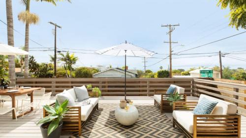 Cardiff-by-the-Sea House | Camden by AvantStay 5mins to the Beach Elevated Home w Pacific Ocean Views