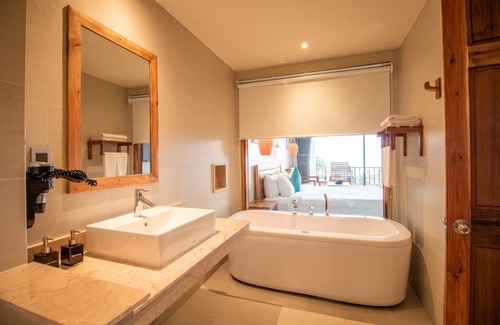 Ong Lang Hotel | Camia Resort & Spa