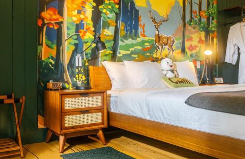 Lincolnville Hotel | Camp DeForest